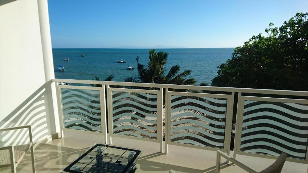 Diamond Plaza Hotel Grand Anse  Luaran gambar