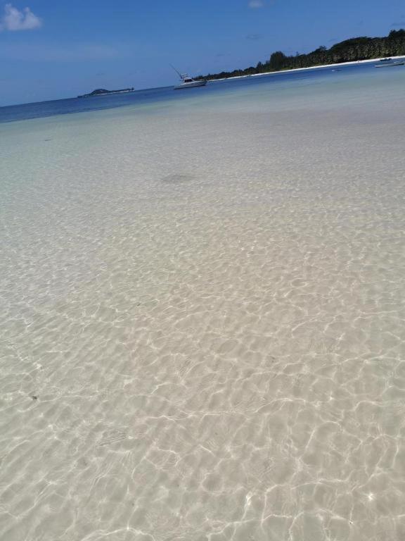 Diamond Plaza Hotel Grand Anse  Luaran gambar