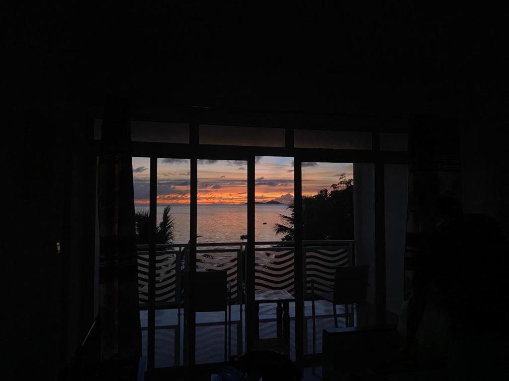 Diamond Plaza Hotel Grand Anse  Luaran gambar